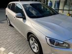 Volvo V60 D3 150pk Geartronic 2017 Grijsmett Linje Svart, Auto's, Te koop, 2000 cc, Zilver of Grijs, Airconditioning