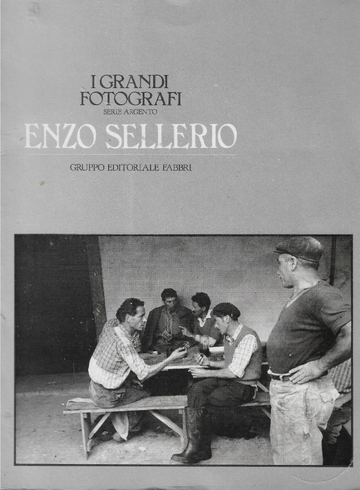 Enzo Sellerio I grandi fotografi, Boeken, Kunst en Cultuur | Fotografie en Design, Zo goed als nieuw, Fotografen, Ophalen of Verzenden