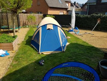 2 persoons tent beschikbaar voor biedingen