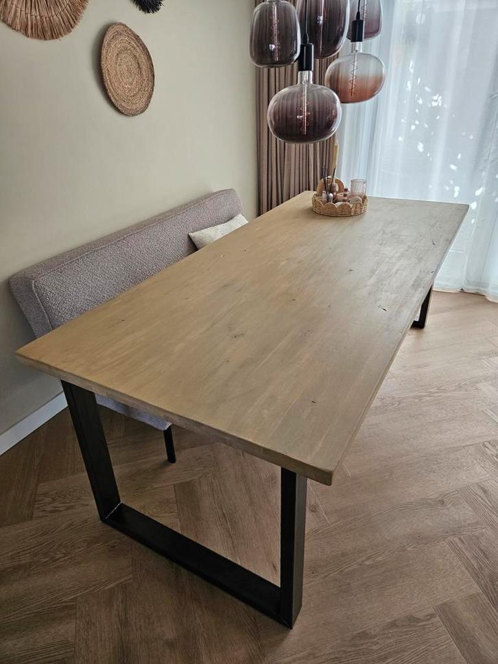 Trendhopper Eettafel Massief Hout, Goede Staat!, Huis en Inrichting, Tafels | Eettafels, Zo goed als nieuw, 100 tot 150 cm, 200 cm of meer