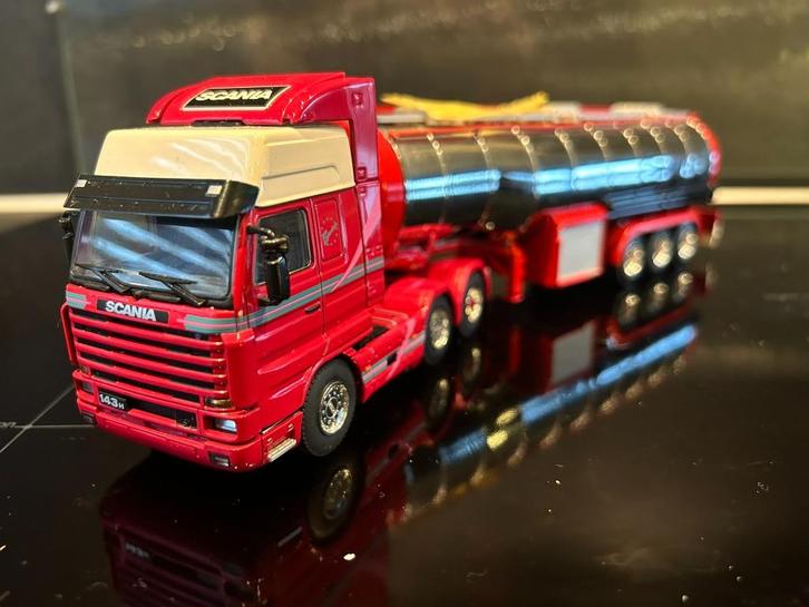 Wsi, Scania 143 6x2 tankwagen als nieuw, Hobby en Vrije tijd, Modelauto's | 1:50, Zo goed als nieuw, Bus of Vrachtwagen, Wsi, Ophalen of Verzenden