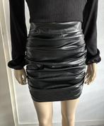 Shein zwart lederlook rok maat S 1xgedragen, Kleding | Dames, Rokken, Verzenden, Zwart, Maat 36 (S), Gedragen