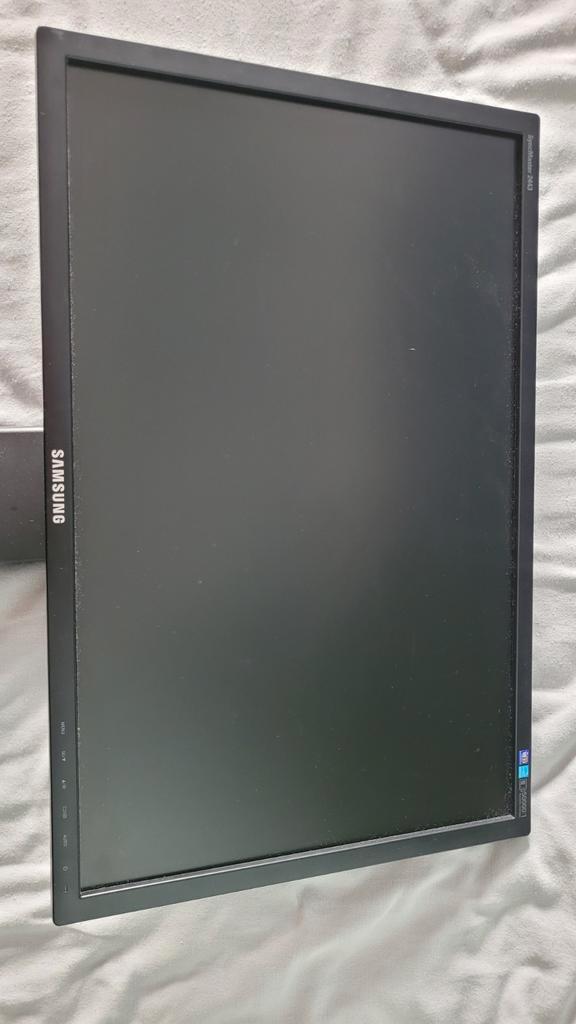 Samsung SyncMaster 2443 - 24 inch Monitor, Computers en Software, Monitoren, 60 Hz of minder, DVI, HDMI, VGA, Full HD, Ophalen