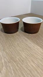 Twee bruine overschaaltjes van Villeroy & Boch, Verzenden, Porselein, Overige stijlen, Schaal of Schalen