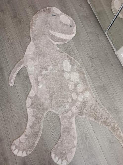 FRAAI Kindervloerkleed - Wild Dino
120x170cm vloerkleed, Huis en Inrichting, Stoffering | Tapijten en Kleden, Zo goed als nieuw
