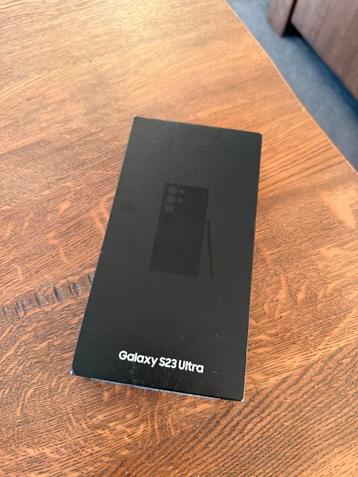 Samsung Galaxy S23 Ultra Geseald | 256GB | Nieuw in doos beschikbaar voor biedingen