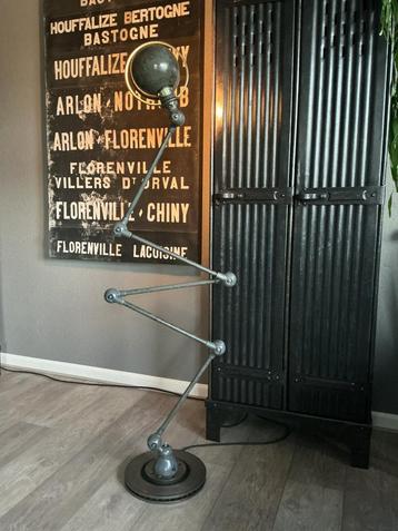 Jieldé lamp, 5 armen, industrieel, vloerlamp, staande lamp. beschikbaar voor biedingen