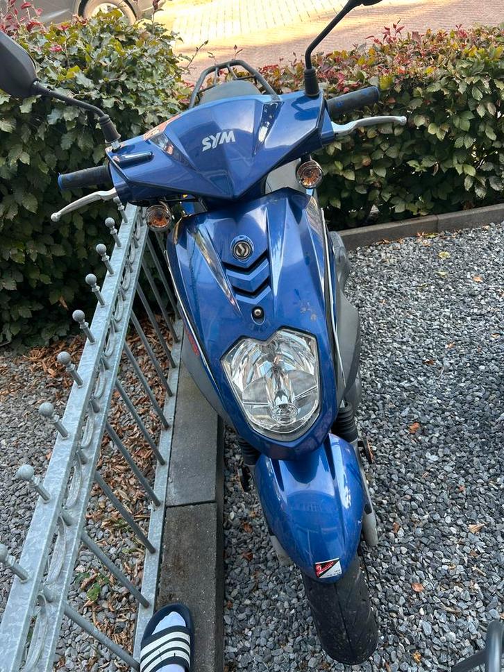 Sym Orbit 1 (kapotte lagers), Fietsen en Brommers, Scooters | Yamaha, Gebruikt, Overige modellen, Maximaal 25 km/u, Benzine, Ophalen