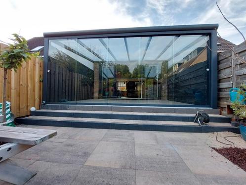 Glazen schuifwand op rails – helder of getint vanaf €240, Tuin en Terras, Overkappingen, Nieuw, Veranda, Ophalen of Verzenden