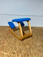 Varier (stokke) veriable belance kleur licht blauw, Huis en Inrichting, Stoelen, Hout, Blauw, Ophalen of Verzenden, Zo goed als nieuw