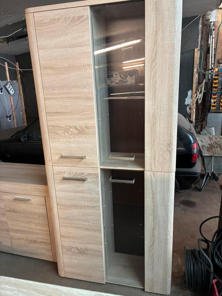 4 woonkamer kasten in Eiken helder in heel goede staat, Huis en Inrichting, Kasten | Dressoirs, Zo goed als nieuw, 150 tot 200 cm