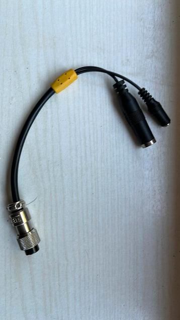 Yaesu headset kabel beschikbaar voor biedingen
