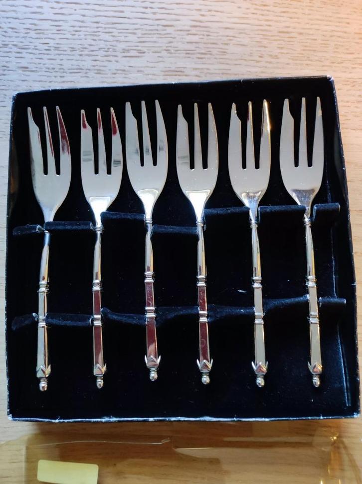 setje gebaksvorkjes, theelepeltjes en taartschep, Huis en Inrichting, Keuken | Bestek, Nieuw, Rvs of Chroom, Ophalen of Verzenden