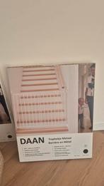 DAAN Traphekje Metaal - Verstelbaar, Kinderen en Baby's, Traphekjes, Nieuw, Ophalen of Verzenden, Metaal of IJzer, 115 cm of meer