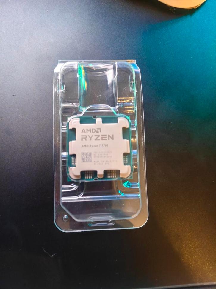 AMD Ryzen 7 7700 CPU, Computers en Software, Processors, Nieuw, 8-core, 4 Ghz of meer, Ophalen of Verzenden