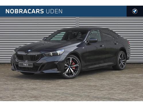 BMW i5 eDrive40 M Sport / Trekhaak / Adaptieve LED / Parking, Auto's, BMW, Bedrijf, Te koop, i5, Achteruitrijcamera, Alarm, Bochtverlichting