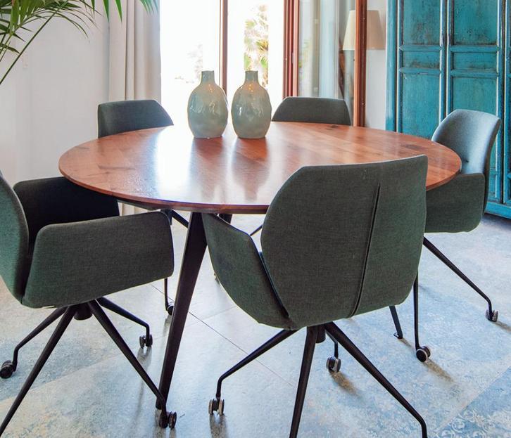 Table du Sud Eettafel notenhout rond 150 cm, Huis en Inrichting, Tafels | Eettafels, Zo goed als nieuw, 100 tot 150 cm, 100 tot 150 cm