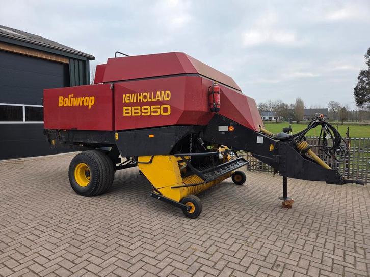 New Holland BB950 Balenpers, Zakelijke goederen, Agrarisch | Werktuigen, Akkerbouw, Veehouderij, Oogstmachine, Ophalen of Verzenden