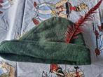 Groene Robin Hood Hoed met rode veer, Handschoenen, Hoed of Pet, Gebruikt, Ophalen of Verzenden