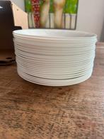 24 witte bordjes van gehard glas, Huis en Inrichting, Keuken | Servies, Ophalen, Bord(en), Overige stijlen, Glas