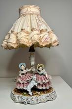 Pink porcelain lamp, Antiek en Kunst, Verzenden