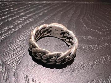 Zilveren Budha To Budha ring (chain model) maat 19 beschikbaar voor biedingen