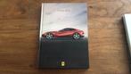 Ferrari 2012 - official yearbook, Boeken, Auto's | Boeken, Ophalen of Verzenden, Zo goed als nieuw, Ferrari