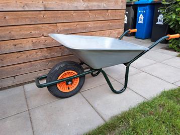 Kruiwagen 85 liter beschikbaar voor biedingen