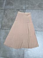HALLHUBER BEIGE FIJN GEBREID MAXIROK MAXI ROK A LIJN MAAT S, Kleding | Dames, Rokken, HALLHUBER, Beige, Ophalen of Verzenden, Zo goed als nieuw