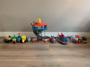 paw patrol. grote set!! heel mooi en alles werkt. compleet beschikbaar voor biedingen