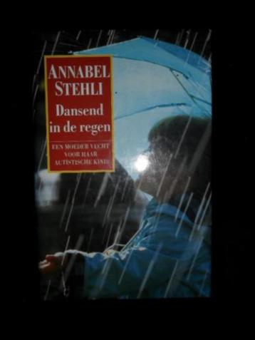 DANSEND IN DE REGEN : Annabel Stehli beschikbaar voor biedingen