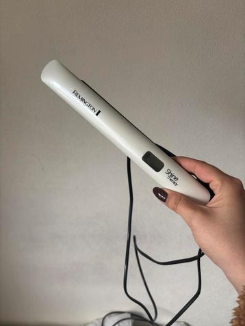 Remington stijltang  beschikbaar voor biedingen