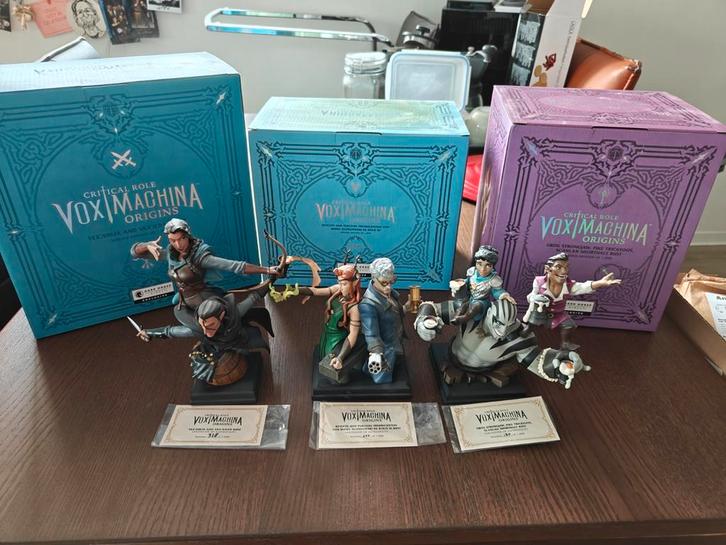 Critical Role - Vox Machina Origins - Busts [Compleet], Hobby en Vrije tijd, Overige Hobby en Vrije tijd, Zo goed als nieuw, Ophalen of Verzenden