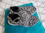 Zebra schoenen, Kleding | Dames, Schoenen, Ophalen of Verzenden, Gedragen, Zwart, Sneakers of Gympen