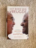 Het boek van vreugde - Desmond Tutu en Dalai Lama, Boeken, Ophalen of Verzenden