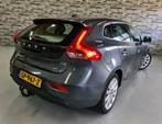 Volvo V40 1.6 D2 Summum *Leder*Trekhaak*Nieuwe APK*NAP*!, Voorwielaandrijving, Euro 5, Gebruikt, 4 cilinders