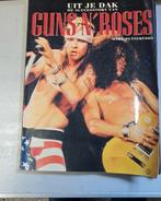 Boek Guns N Roses, Boeken, Muziek, Ophalen of Verzenden, Zo goed als nieuw, Artiest