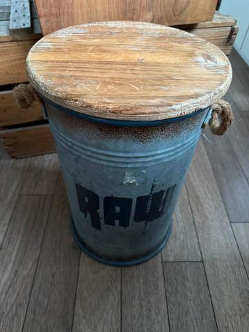 RAW Prullenbak / opslagton beschikbaar voor biedingen
