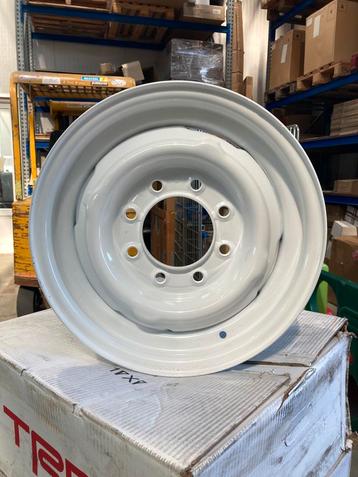 16 inch 8-gaats Chevrolet GMC wielen velgen set van 4 stuks beschikbaar voor biedingen