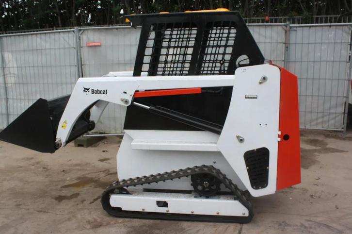 Newrick 25 schranklader skidsteer, Zakelijke goederen, Machines en Bouw | Kranen en Graafmachines, Wiellader of Shovel