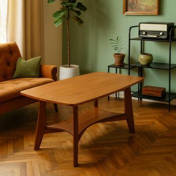 Prachtige vintage salontafel  beschikbaar voor biedingen