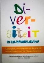 Diversiteit in de samenleving. 1e ed. Reparaz, Ardjosemito, Reparaz, Ardjosemito, Nieuw, Alpha, HBO