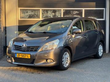 Toyota Verso 1.8 VVT-i Business Pano, PDC, Climate, Cruise C beschikbaar voor biedingen