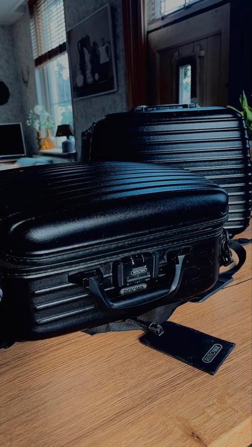 Rimowa 2 stuks cabin suitcase, Sieraden, Tassen en Uiterlijk, Koffers, Gebruikt, Hard kunststof, Minder dan 50 cm, Minder dan 35 cm