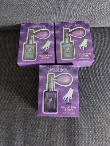 Wednesday face and body Glitter (advr 347) beschikbaar voor biedingen