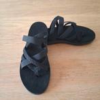 Teva teenslippers 41, Kleding | Dames, Schoenen, Slippers, Zwart, Nieuw, Ophalen of Verzenden