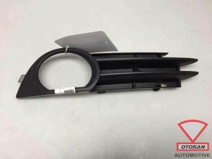 audi a3 8p voorbumper rooster mistlamp links 8p4807681b, Auto-onderdelen, Carrosserie en Plaatwerk, Bumper, Audi, Links, Gebruikt