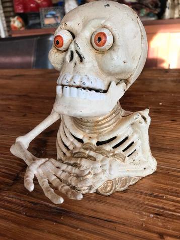 Vintage Gietijzeren Spaarpot Schedel beschikbaar voor biedingen