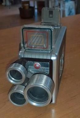 Kodak filmcamera brownie movie camera⁸ beschikbaar voor biedingen