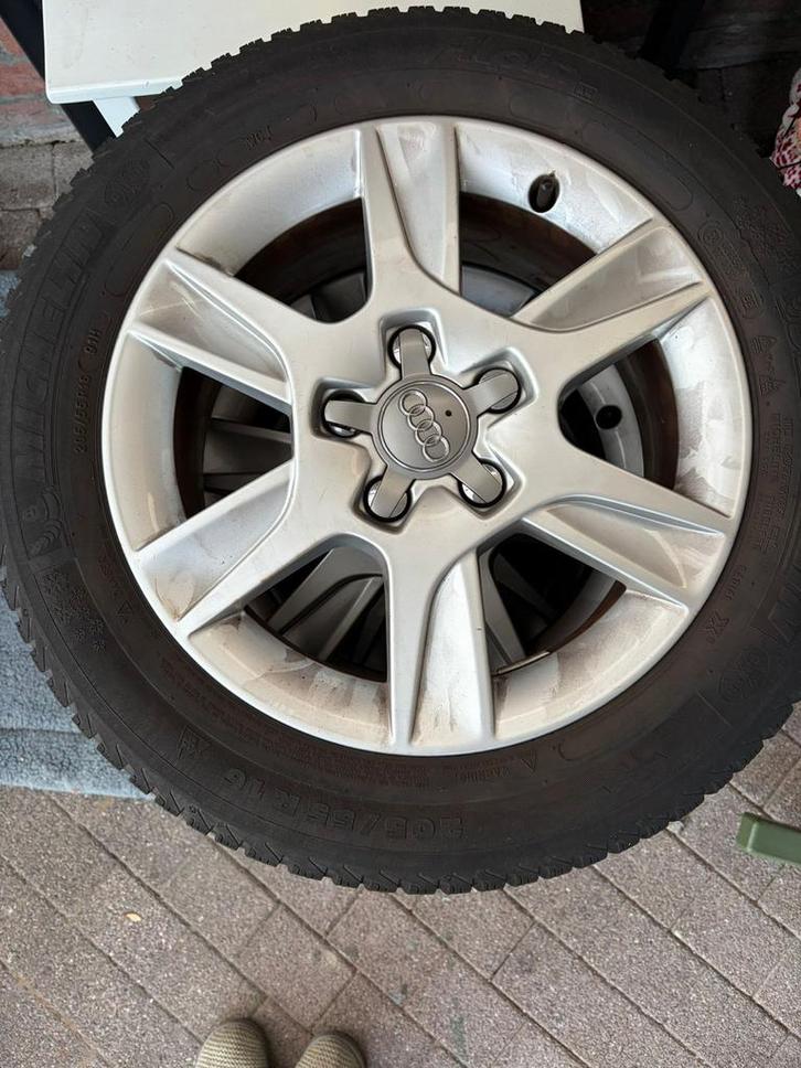 Audi LM Velgen 16 inch met Winterbanden, Auto-onderdelen, Banden en Velgen, Banden en Velgen, Winterbanden, 16 inch, 205 mm, Personenwagen